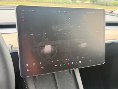 Used 2023 Tesla Model Y Long Range AWD/4WD image 17