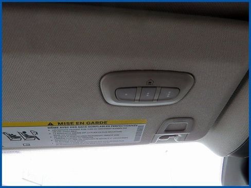 Used 2023 Jeep Grand Cherokee Limited image 19