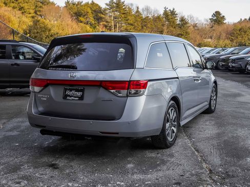 Used 2017 Honda Odyssey Touring image 5