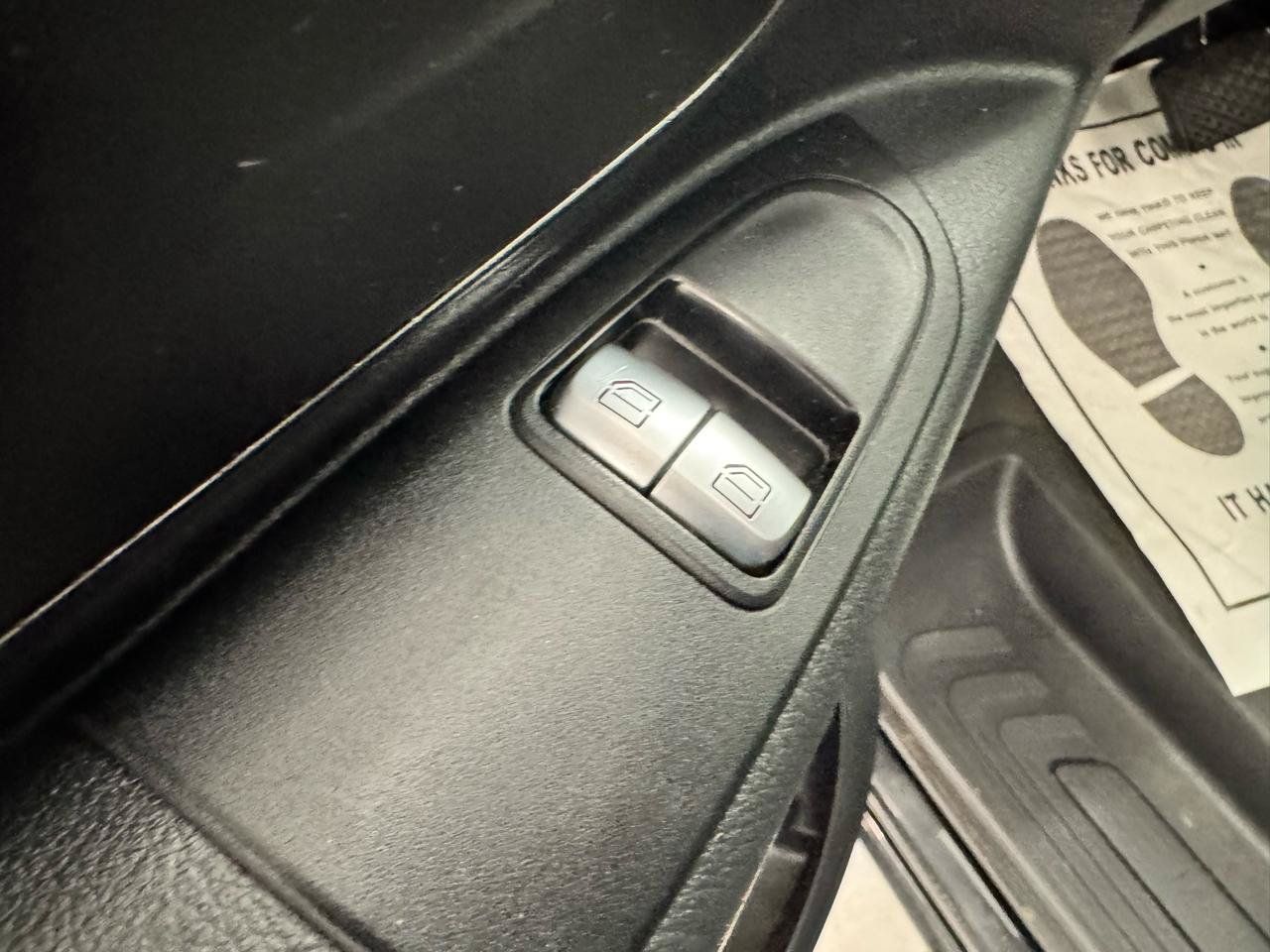 Used 2022 Mercedes-Benz Metris image 11