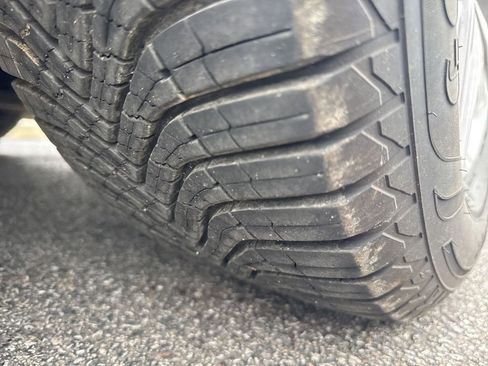 Used 2023 Toyota Sienna XLE image 50