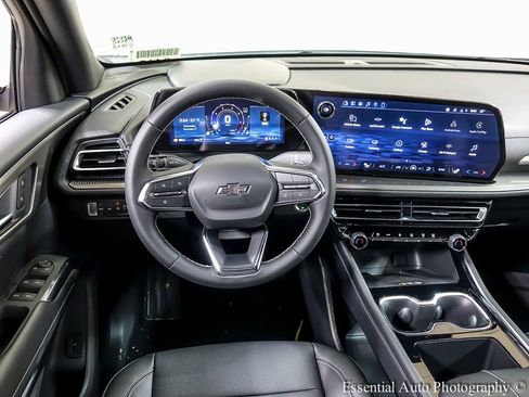 New 2026 Chevrolet Traverse LT w/ Midnight/Sport Edition image 12