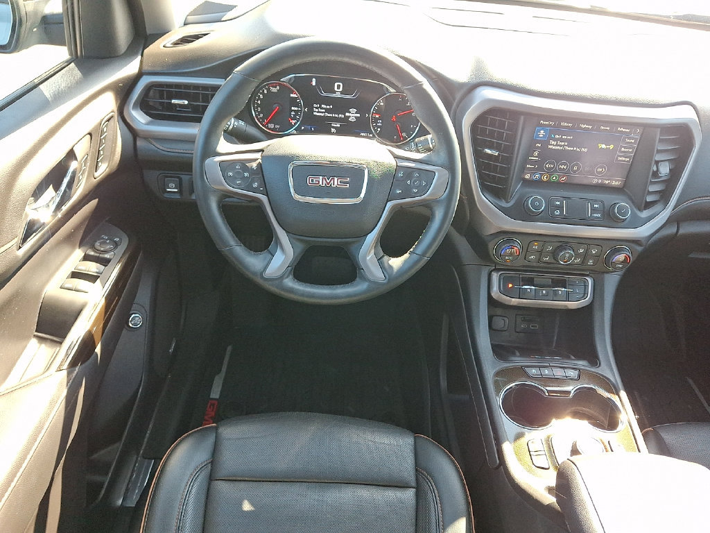 Used 2023 GMC Acadia AT4 w/ Technology Package AWD/4WD image 2