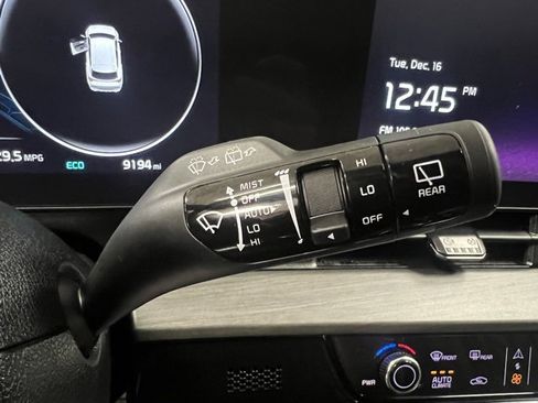 Used 2025 Kia Sportage X-Line Prestige image 30