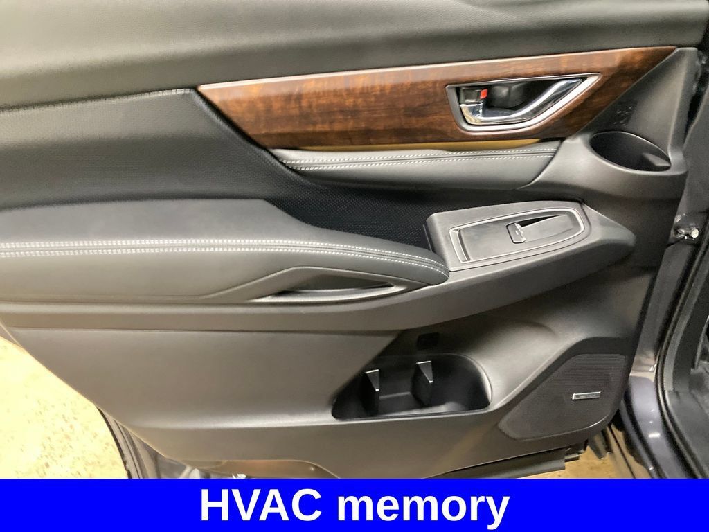 Certified 2023 Subaru Ascent Touring AWD/4WD image 17