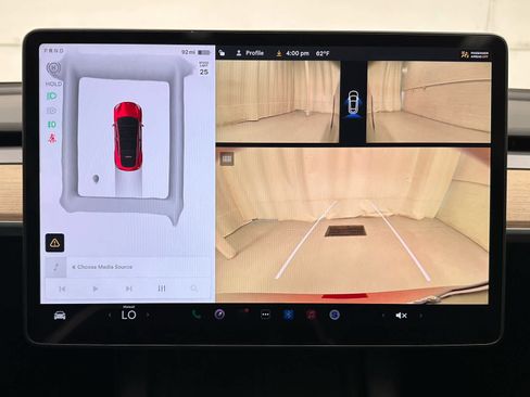 Used 2024 Tesla Model Y Long Range image 34