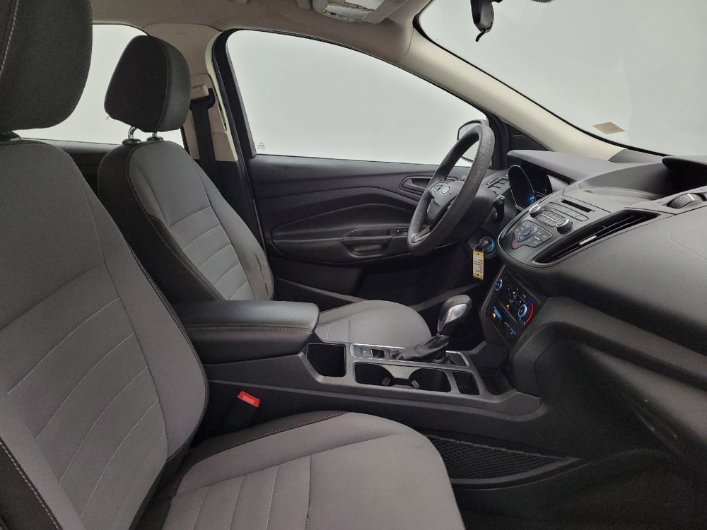 Used 2017 Ford Escape S FWD image 21