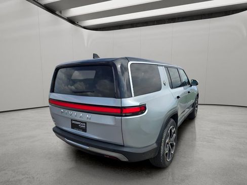 Used 2024 Rivian R1S Adventure AWD/4WD image 5