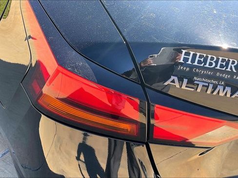 Used 2025 Nissan Altima 2.5 SR image 27