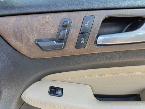 Used 2015 Mercedes-Benz ML 350 2WD image 16