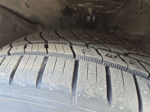 Used 2023 Honda CR-V EX-L image 8