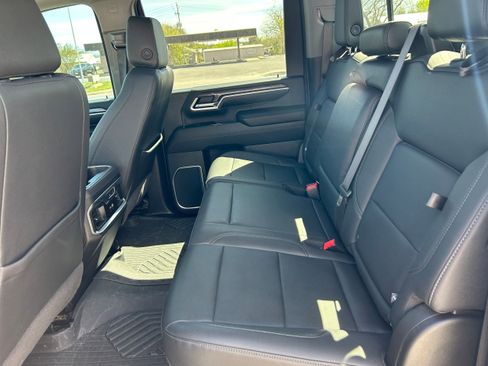 Used 2024 Chevrolet Silverado 2500 LTZ w/ LTZ Plus Package image 36