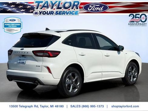 Certified 2024 Ford Escape ST-Line w/ Tech Pack #1 AWD/4WD image 3