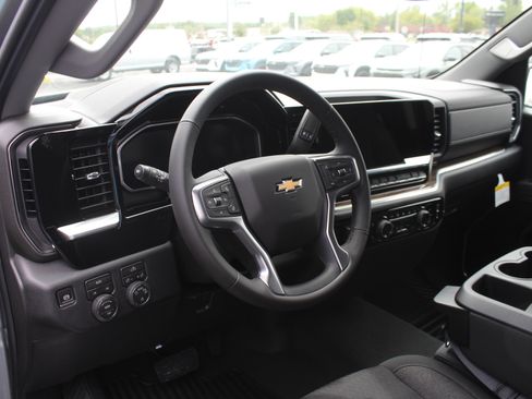New 2026 Chevrolet Silverado 1500 LT AWD/4WD image 10