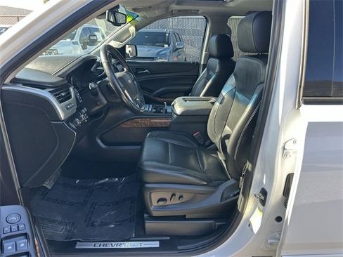 Used 2019 Chevrolet Suburban Premier w/ RST 6.2L Performance Edition image 19