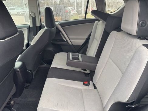 Used 2017 Toyota RAV4 XLE w/ Premium Special Value Package image 21