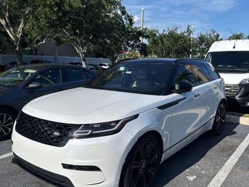 Used 2018 Land Rover Range Rover Velar S AWD/4WD image 4