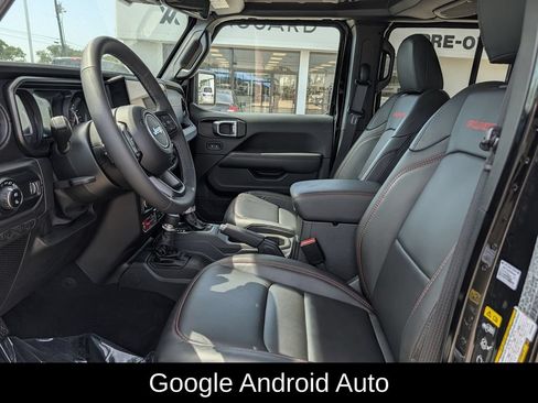 Used 2025 Jeep Gladiator Rubicon AWD/4WD image 26