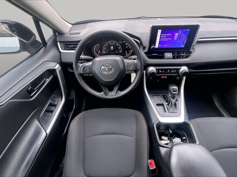 Used 2024 Toyota RAV4 LE FWD image 6