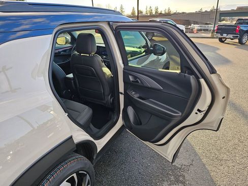 New 2026 Chevrolet TrailBlazer RS w/ Convenience Package AWD/4WD image 26