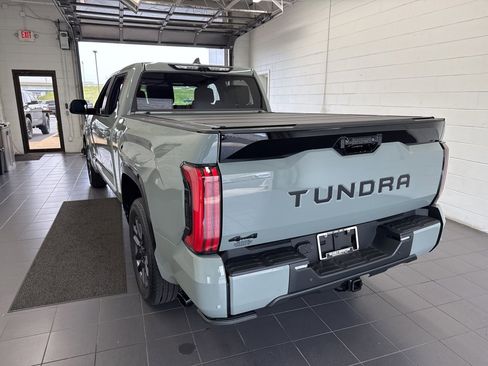 Used 2025 Toyota Tundra Platinum AWD/4WD image 6