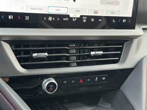 New 2025 Ford Explorer ST image 19