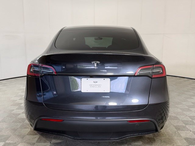 Used 2024 Tesla Model Y Long Range RWD image 8