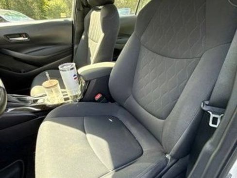 Used 2021 Toyota Corolla LE FWD image 13
