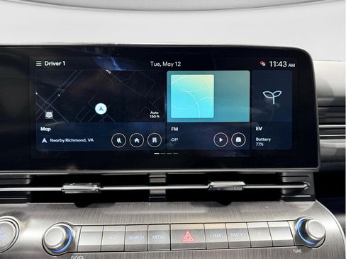 Used 2024 Hyundai Kona Limited FWD image 11