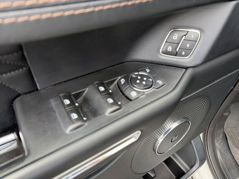 Used 2021 Ford Expedition Max Platinum AWD/4WD image 19