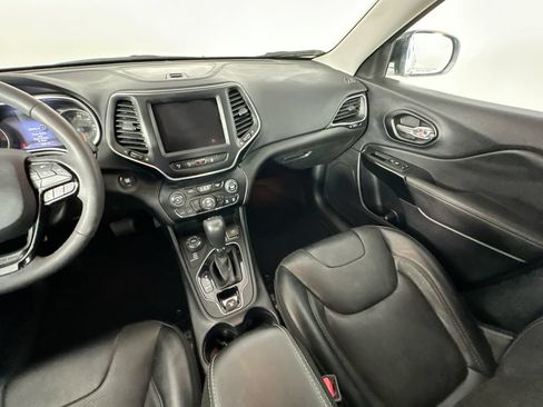 Used 2023 Jeep Cherokee Altitude Lux AWD/4WD image 11