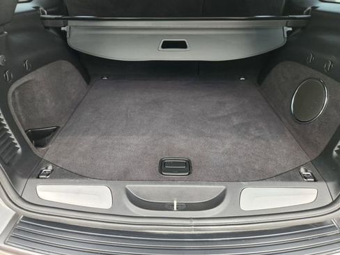 Used 2019 Jeep Grand Cherokee High Altitude RWD image 33