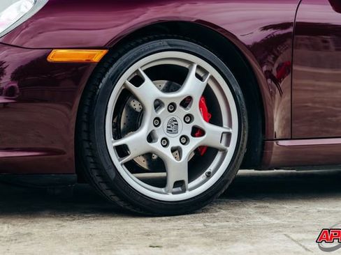 Used 2005 Porsche 911 Carrera S RWD image 51