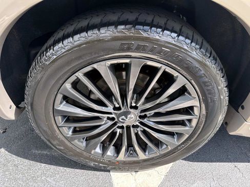 Used 2023 INFINITI QX80 Premium Select w/ Cargo Package image 28