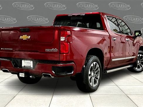 Certified 2024 Chevrolet Silverado 1500 High Country w/ Technology Package image 7