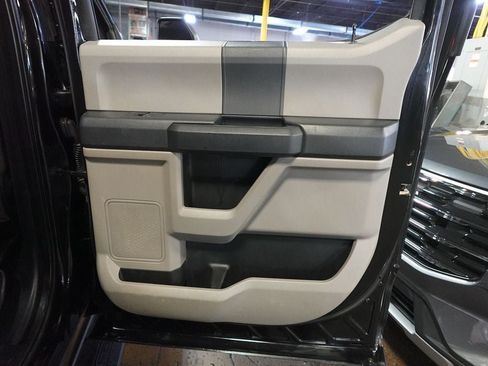 Used 2022 Ford F350 XL w/ Power Equipment Group AWD/4WD image 27