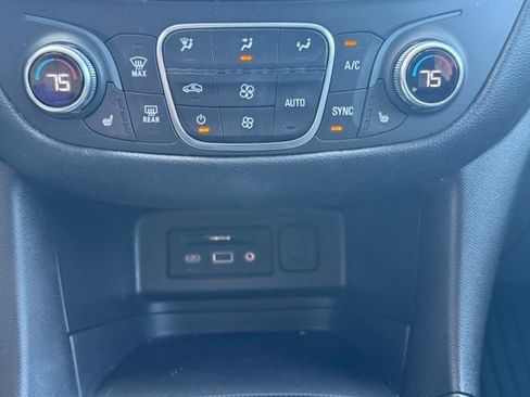 Certified 2024 Chevrolet Equinox LT FWD image 26