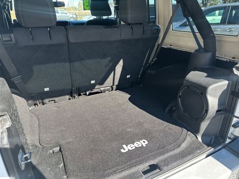 Used 2013 Jeep Wrangler Unlimited Sahara w/ Dual Top Group image 10