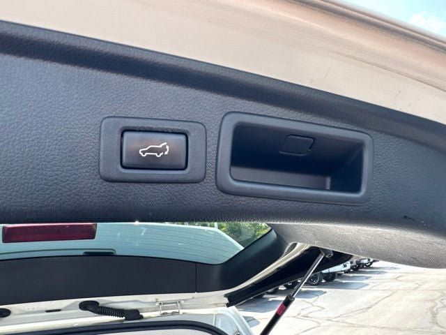 Used 2017 Subaru Forester 2.5i Touring w/ Popular Package #2 AWD/4WD image 21