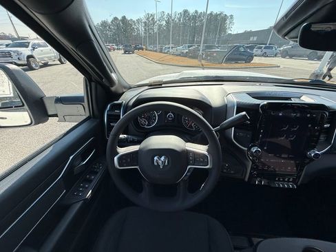 Used 2025 RAM 2500 Big Horn image 14