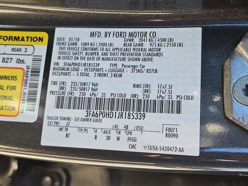 Used 2018 Ford Fusion SE w/ Fusion SE Technology Package image 32