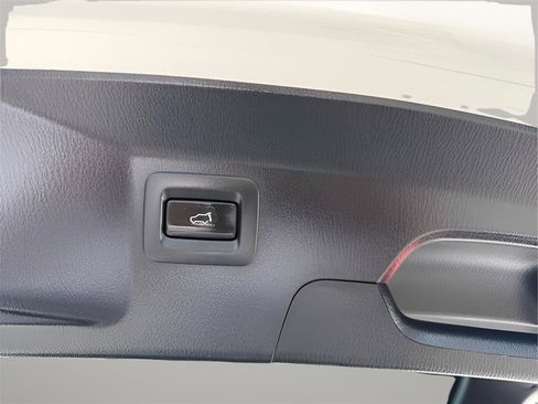 Used 2021 MAZDA CX-9 Touring FWD image 34