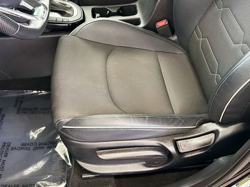 Used 2023 Kia Forte GT-Line w/ GT-Line Premium Package image 21