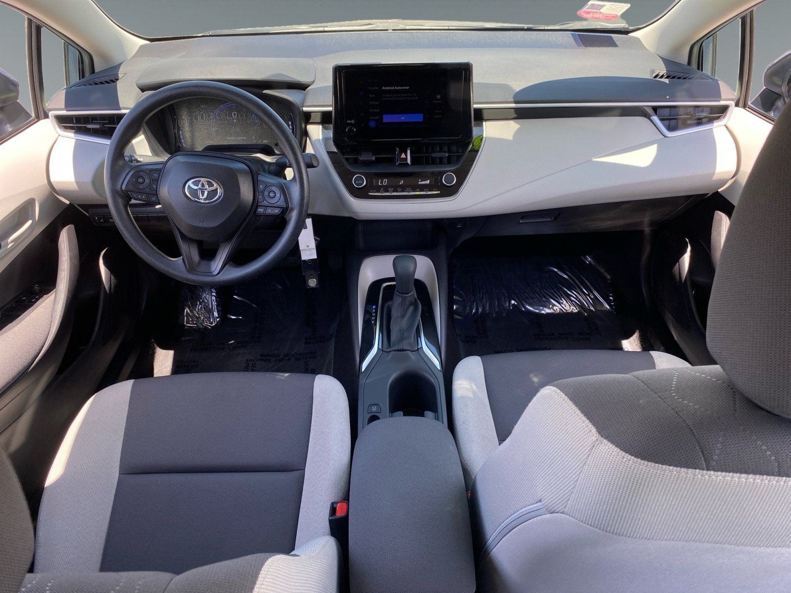 Used 2026 Toyota Corolla LE FWD image 10