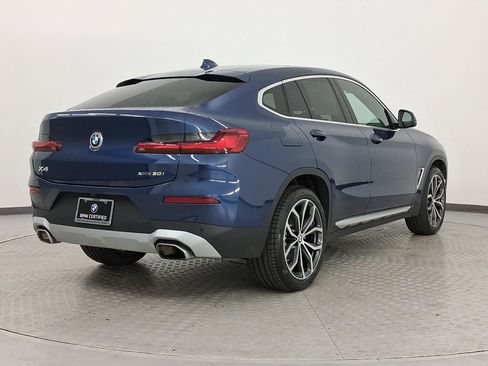 Certified 2023 BMW X4 xDrive30i image 9