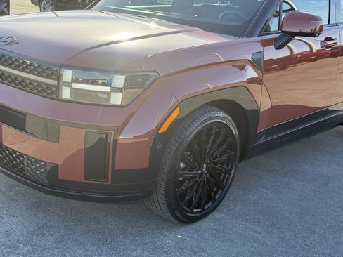 Used 2025 Hyundai Santa Fe Calligraphy image 2