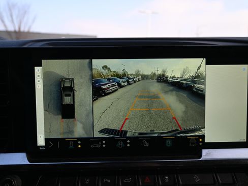 Used 2024 Chevrolet Silverado 2500 LT w/ Z71 Sport Edition image 25