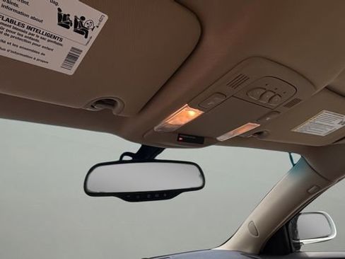 Used 2011 Buick Lucerne CXL image 27