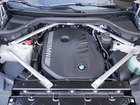 New 2026 BMW X5 xDrive40i w/ Premium Package image 22