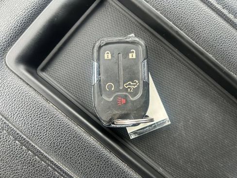 Used 2021 Chevrolet Silverado 1500 RST w/ Z71 Off-Road Package image 33